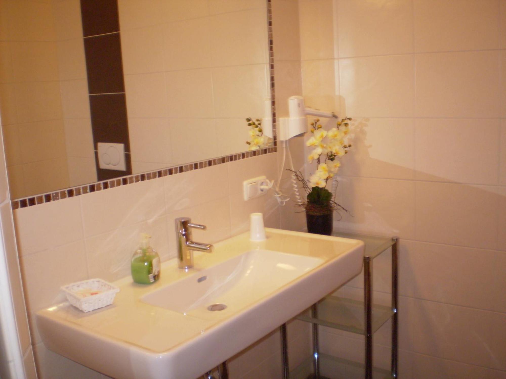 ריד אים אינקריס Gasthaus Hotel Feldschlange מראה חיצוני תמונה