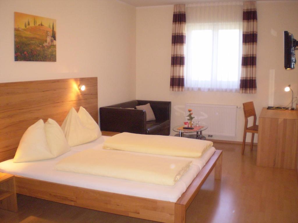 ריד אים אינקריס Gasthaus Hotel Feldschlange מראה חיצוני תמונה